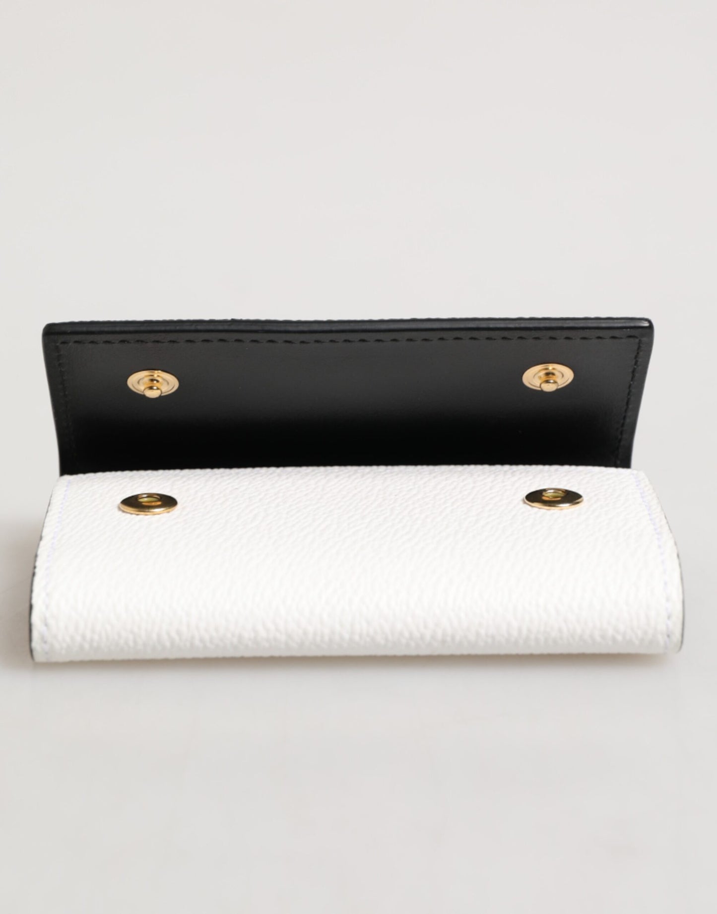 Dolce & Gabbana White Leather Card Case Holder Wallet Gold Logo Plate Key Holder Mens Wallet
