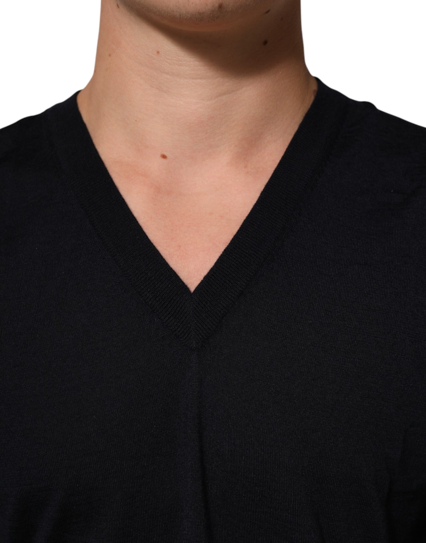 Dolce & Gabbana Black Cashmere Knit V-Neck Pullover Sweater Mens Sweater Mens T-Shirt