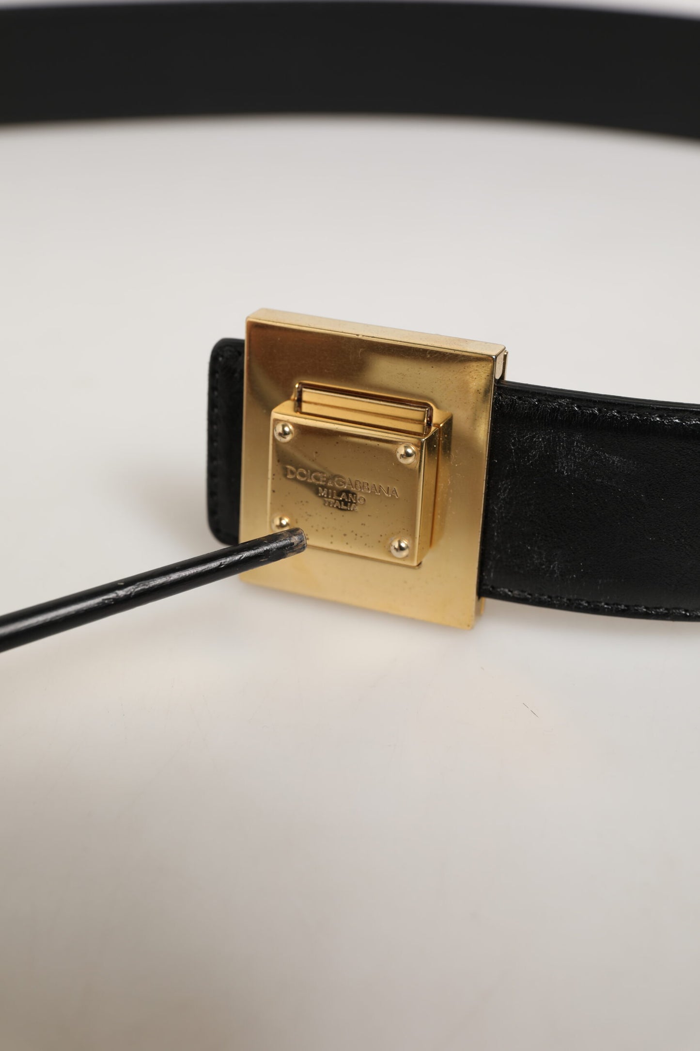 Dolce & Gabbana Black Leather Classic Metal Logo Buckle Belt