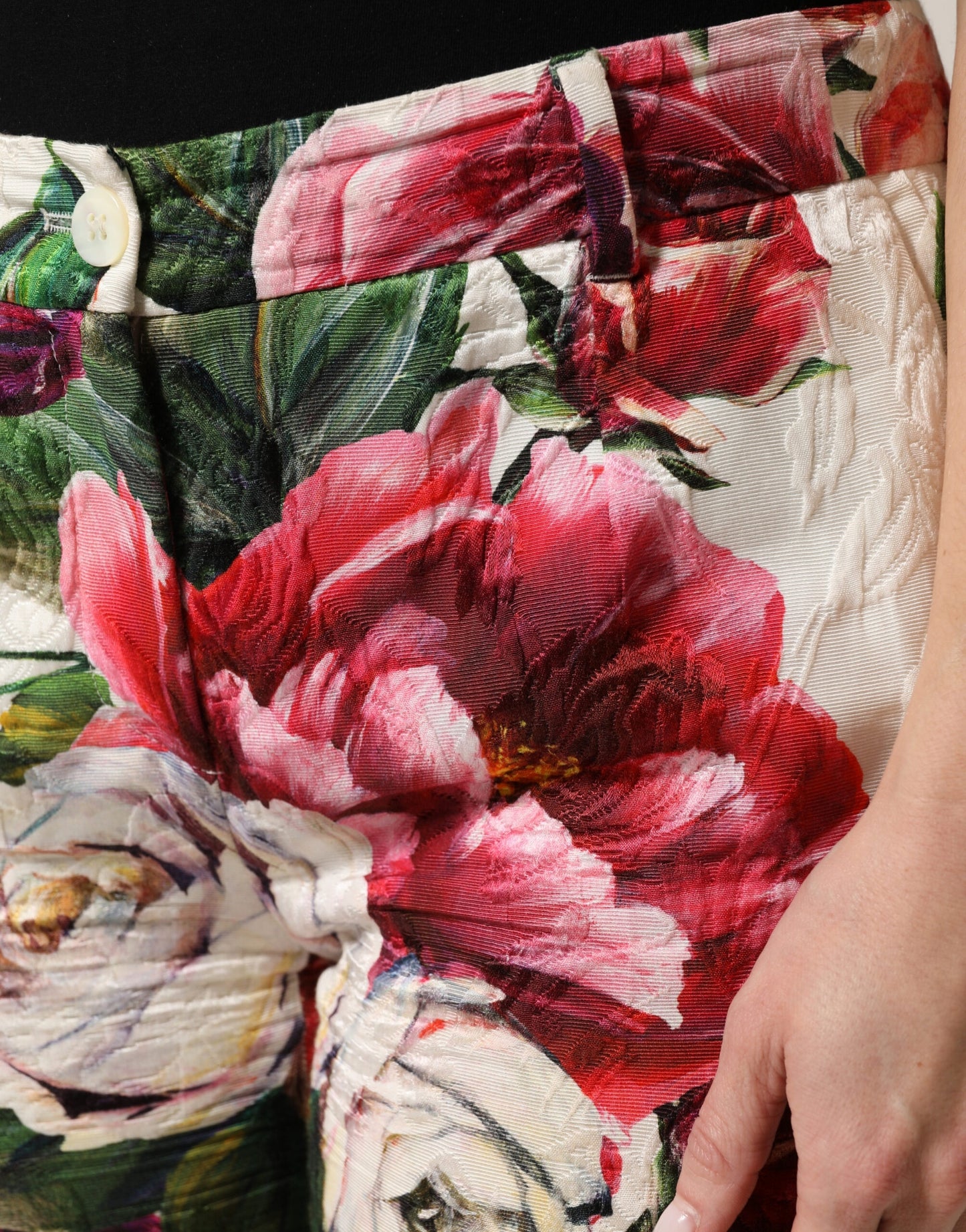 Dolce & Gabbana Multicolor Rose Floral Cropped Trousers Pants