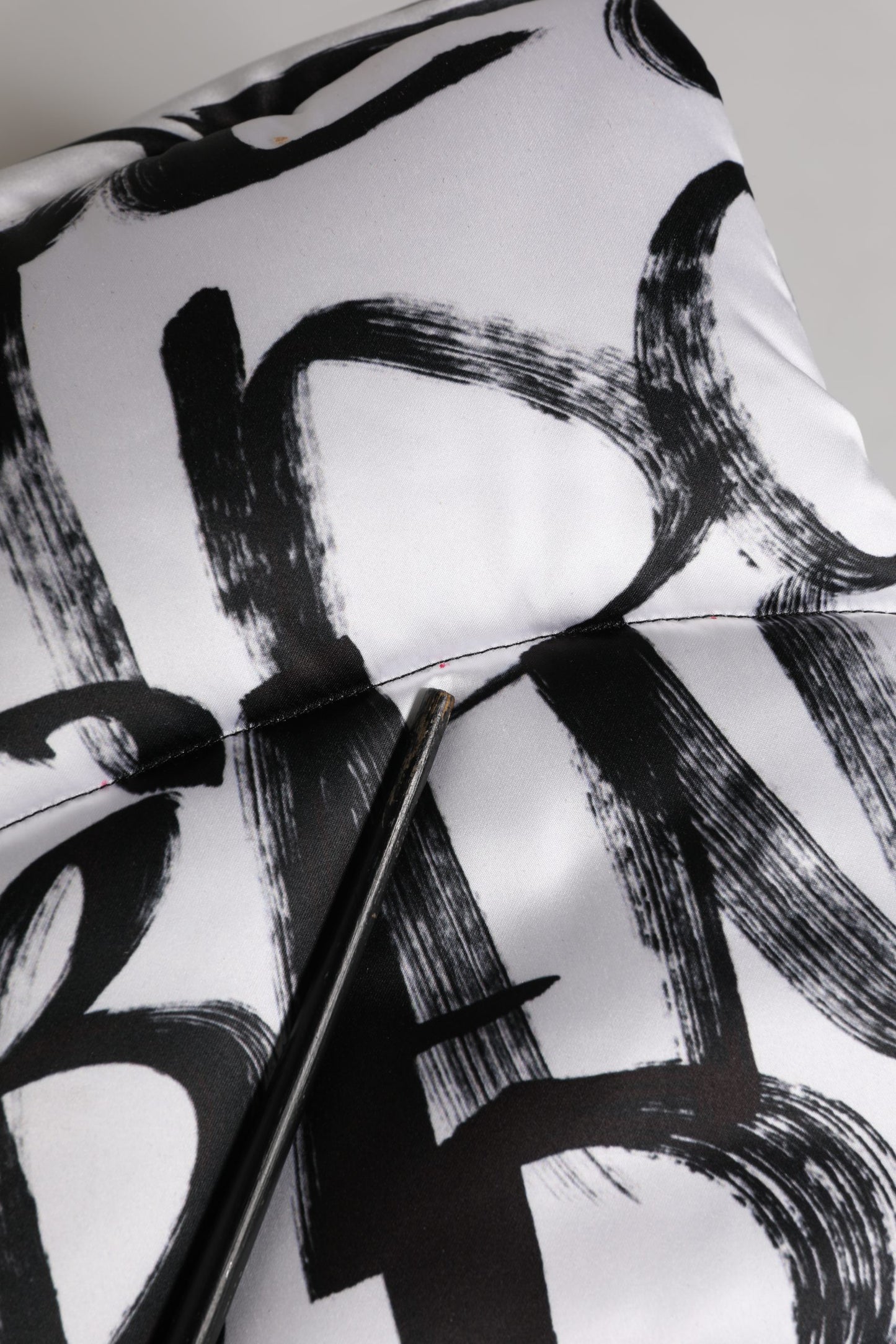 Dolce & Gabbana White Logo Print Whole Head Wrap Capello Hat