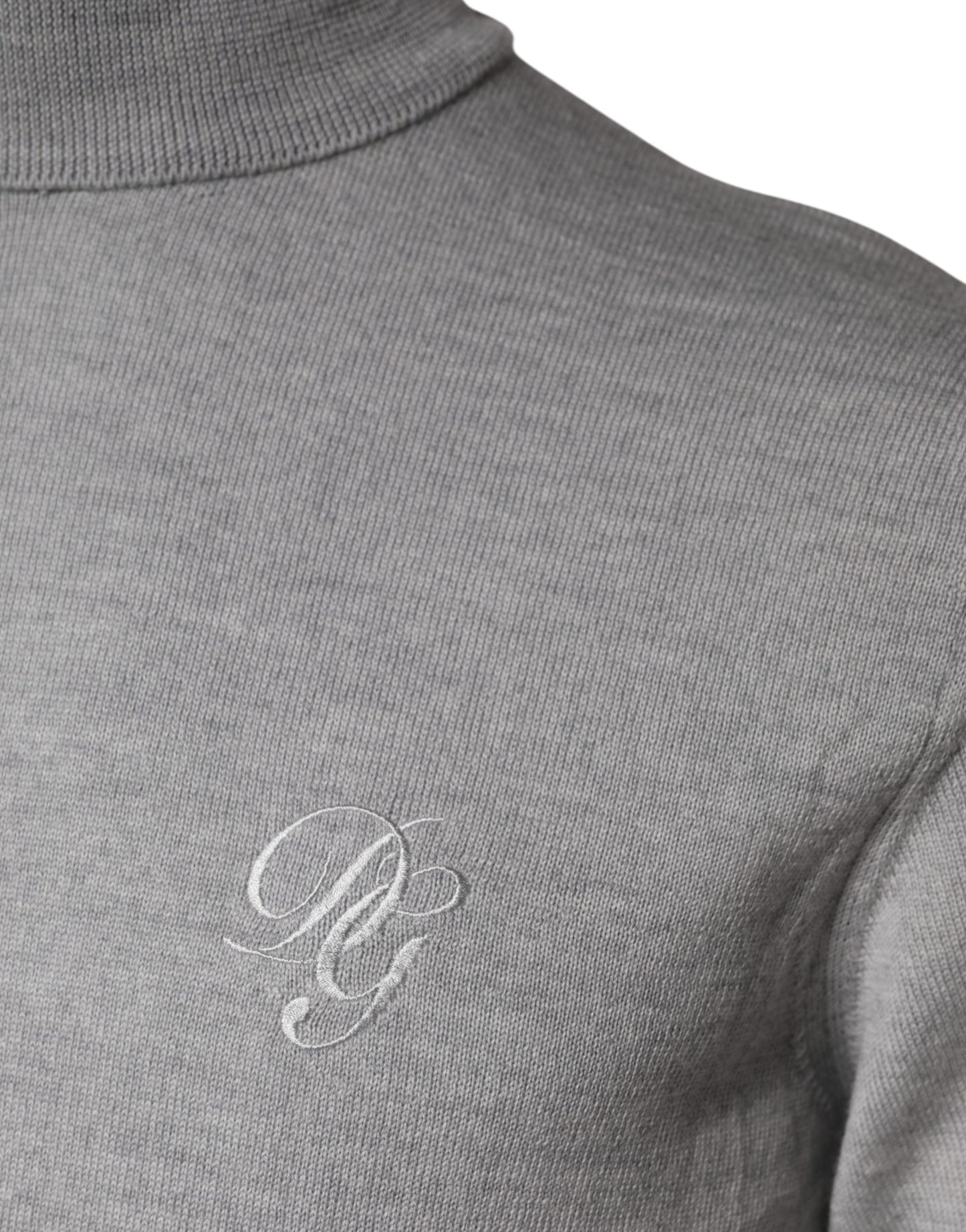 Dolce & Gabbana Gray LongSleeve Turtleneck Pullover Sweater