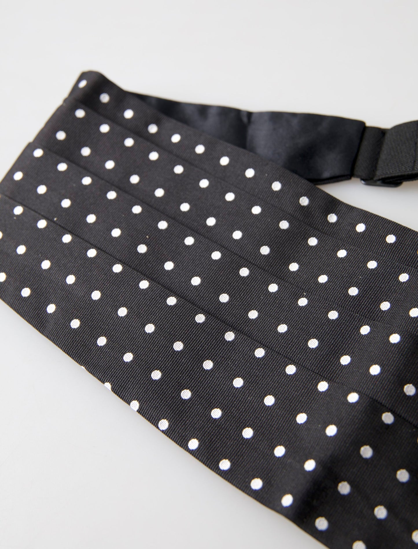 Dolce & Gabbana Elegant Silk Black & White Polka Dot Cummerbund