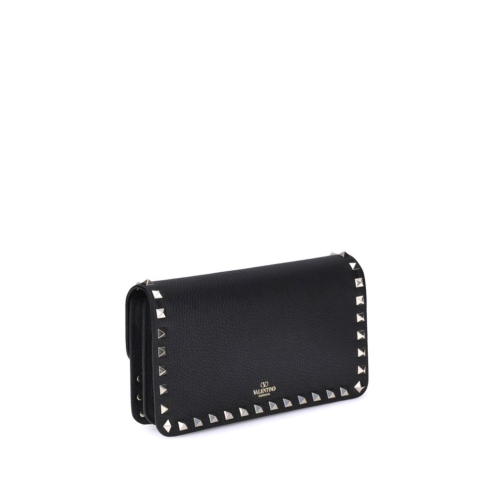 Valentino Garavani Rockstud Pochette with chain Womens Clutch Bag