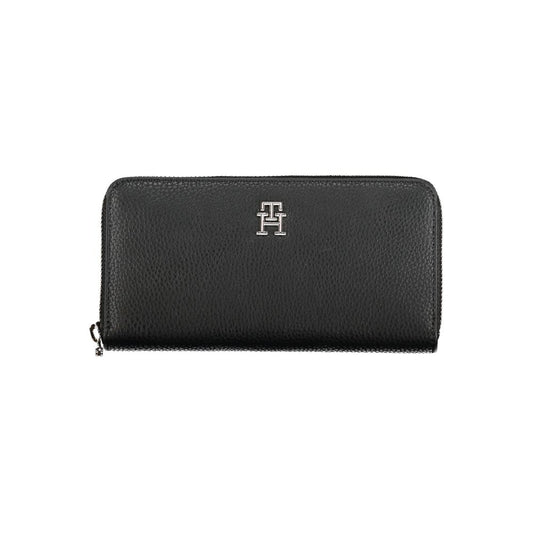 Tommy Hilfiger Sleek Black Multipurpose Wallet