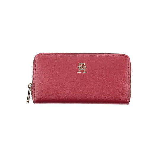 Tommy Hilfiger Chic Pink Zip Wallet with Multiple Compartments