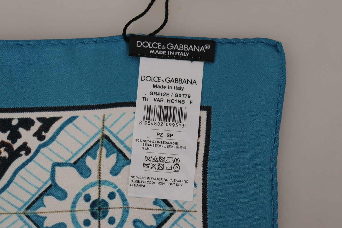 Dolce & Gabbana Elegant Multicolor Silk Men's Scarf