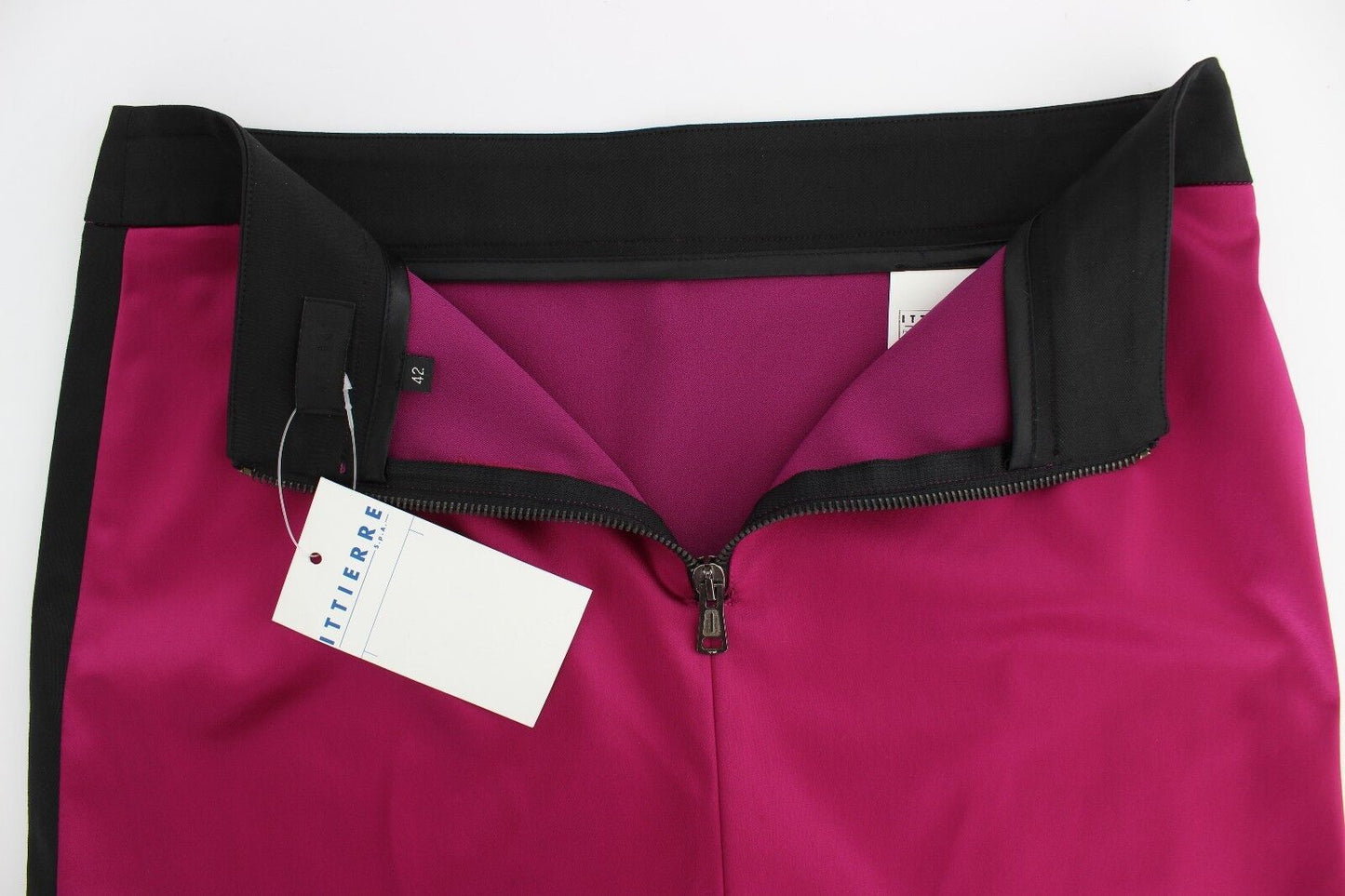 Dolce & Gabbana Elegant Pencil Skirt in Black and Pink